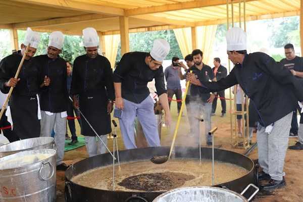 A 120 Kg Ghewar: Made In Jaipur,Creates Record In Asia - Beautiful Jaipur