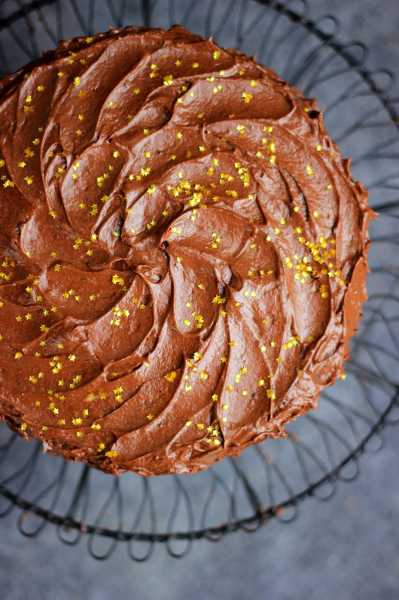 A Bit Of This And A Bit Of That: Chocolate Mousse Layer Cake