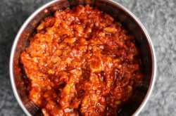 A Bit of This and A Bit of That: Schezwan Sauce