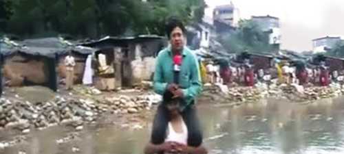 A ‘Clip’ On A Journalist’s ‘Shoulder’