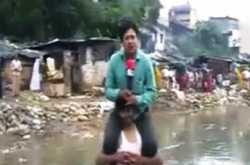 A ‘Clip’ on a Journalist’s ‘Shoulder’