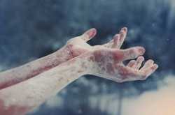 A Cold Hand..........