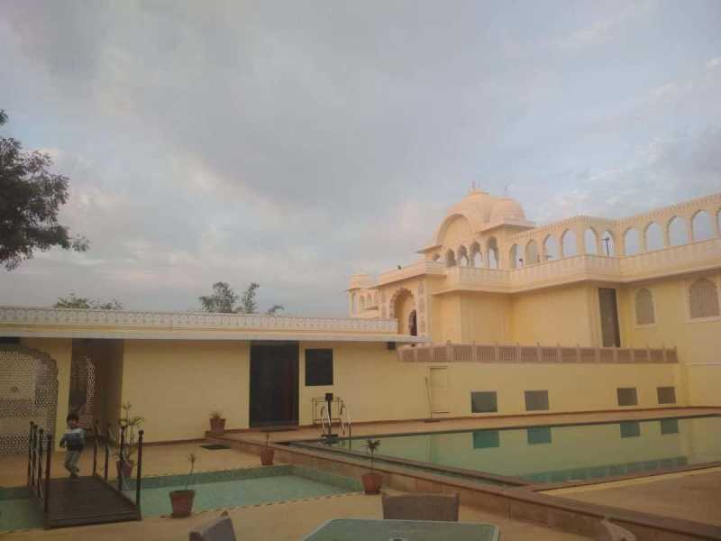 A Guide To Travel Solo With Your Child