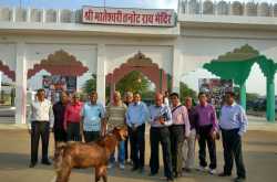 A TEMPLE VISIT IN PAKISTAN BORDER