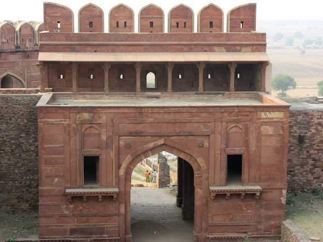 A Visit To The Abandoned City Of Fatehpur Sikri - Part II - Ghumakkar - Inspiring Travel Experiences.