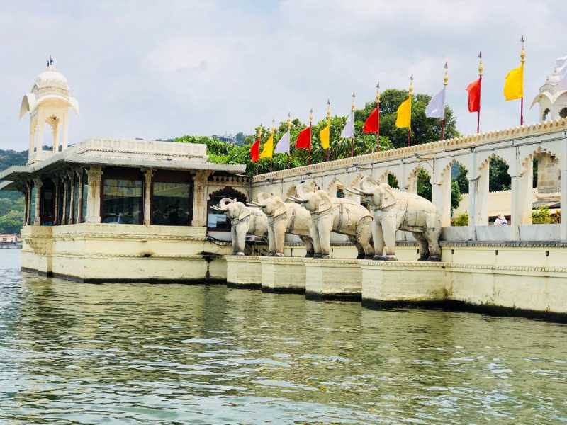 A Day Well Spend At The Island Of Udaipur: The Jag Mandir Palace