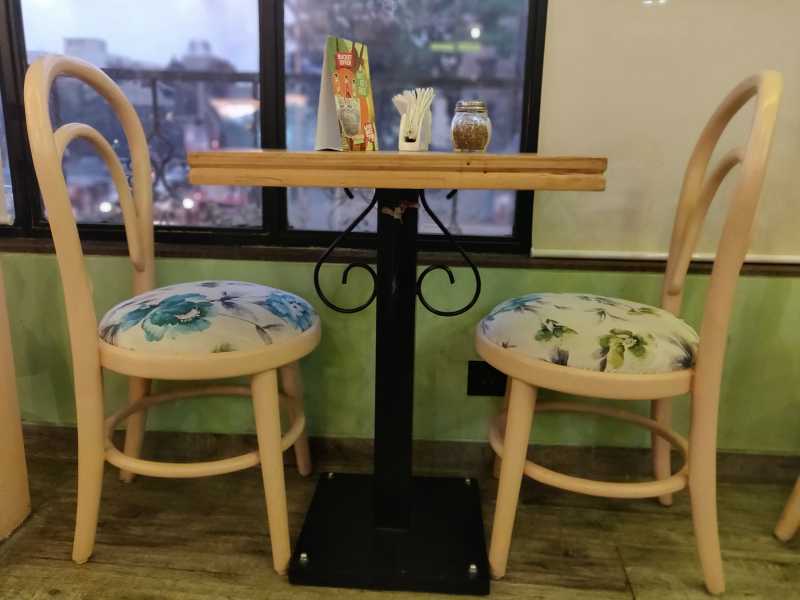 A Lovely Evening At Samvene, Malad West