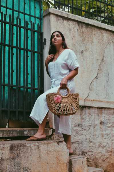 A Pending Summer Romance | Hues Of Me