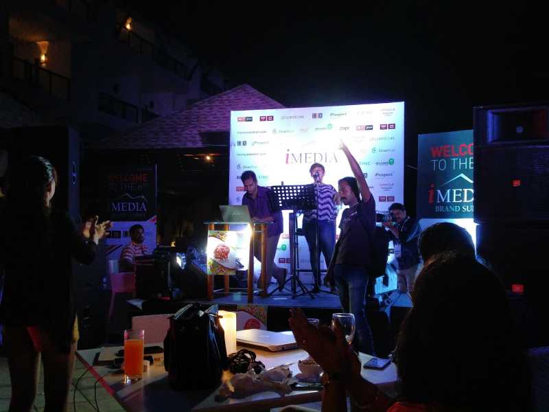 A Soulful Singer And A Surreal Evening