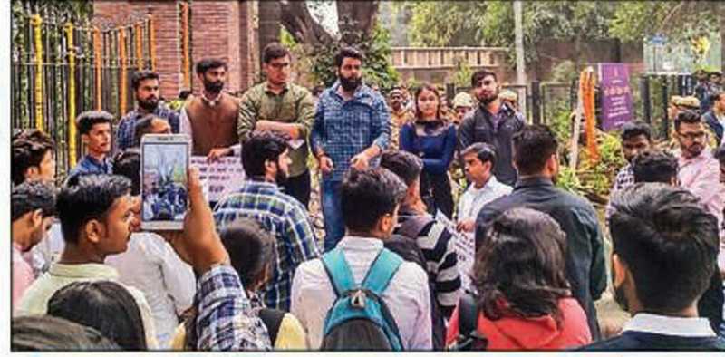 ABVP Alleges NSUI And DU Administration Of Connivance! - DU Times