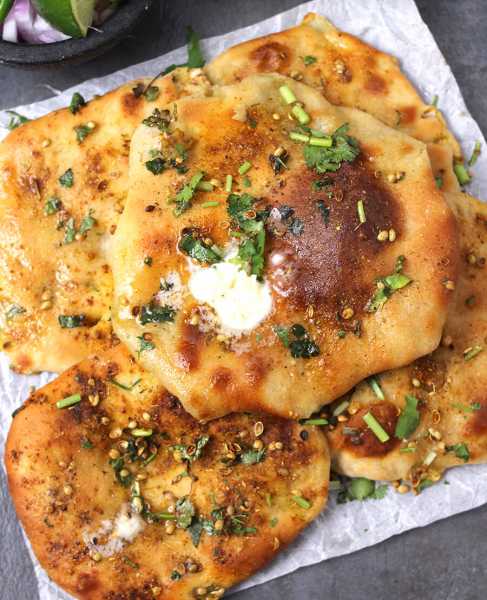 AMRITSARI KULCHA - Cook With Kushi