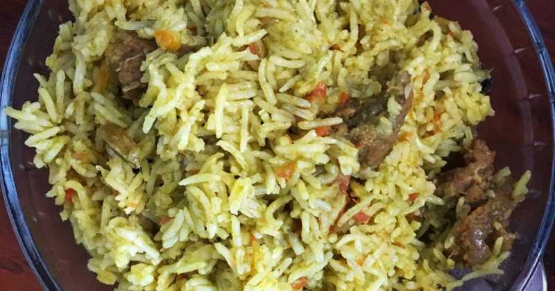 ANGLO-INDIAN GREEN MASALA  MEAT PALAU 