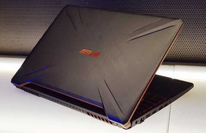 ASUS TUF FX505 Gaming Laptop Review - TechnoFall
