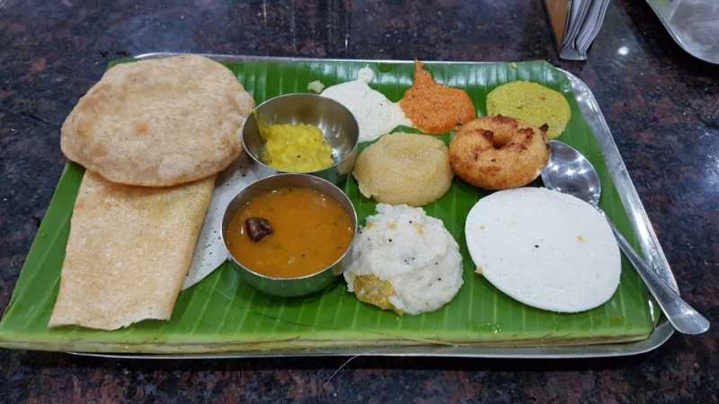 Absolute Arusuvai In T. Nagar | CHENNAI FOOD SCENE By MUKASASH