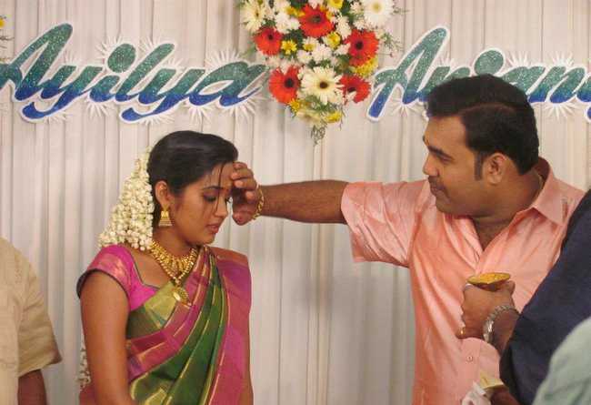 Actress Ananya’s Engagement At Cochin Gallery