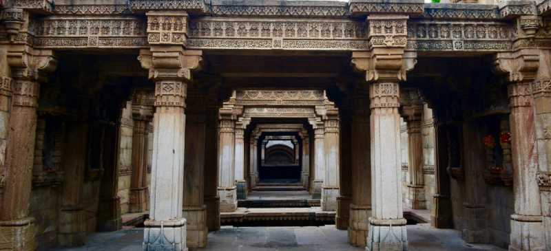 Adalaj Stepwell Travel Blog- The Tropical Moon
