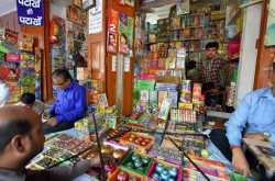 After ban on firecrackers - Supreme Court judges, environmentalists to stop using cars and vehicles