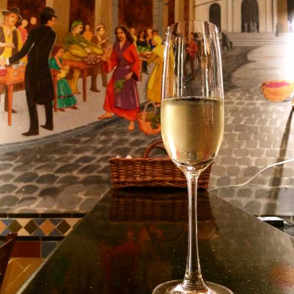 All Things Nice Wine Week - Pizza Metro Pizza