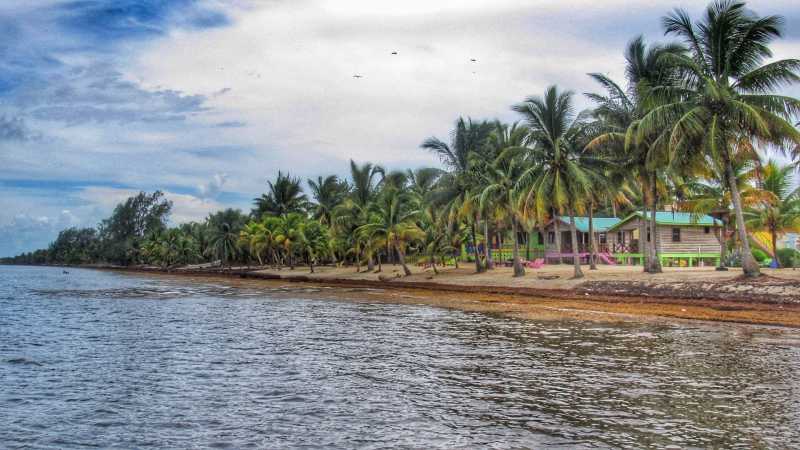 All You Need To Know To Plan Your Belize Trip • The Inquisitive Robot