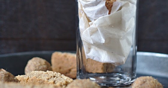 Almond-Finger Millet Biscottis