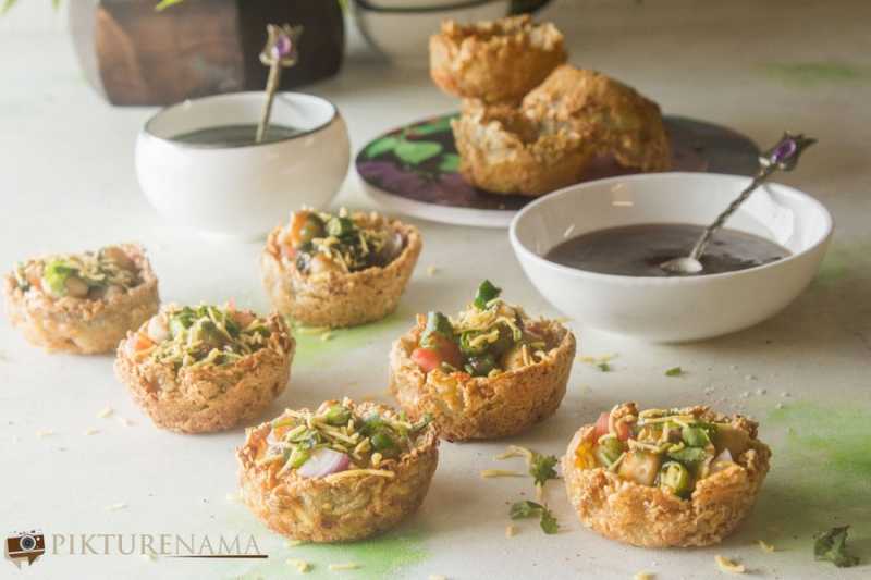 Aloo Tokri Chaat- A Crowd Pleaser For Holi | Pikturenama