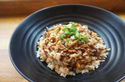 An Easy Recipe for Extra Vegetable Fried Rice - Pooja\