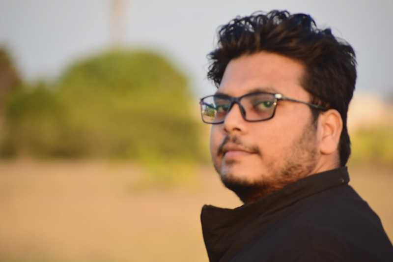 An Interview With The Author Of ” The Flying Dreams”: Akshay Sharma