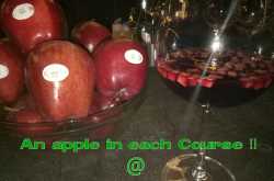 An apple in each course!! @ FBAI #USApplesTreat Meet