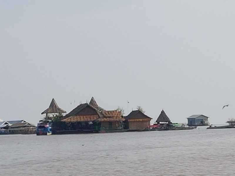 Angkor - Astounding Monuments Of A Glorious Past