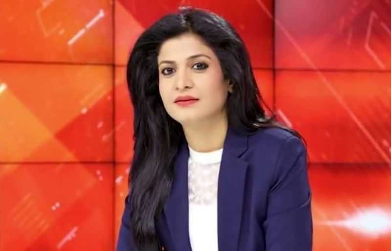 Anjana Om Kashyap Converts AAJ Tak Newsroom Into An ICU, Offers To Treat Patients For Free