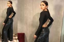Anushka Sharma shows sexy back during her latest photo shootout