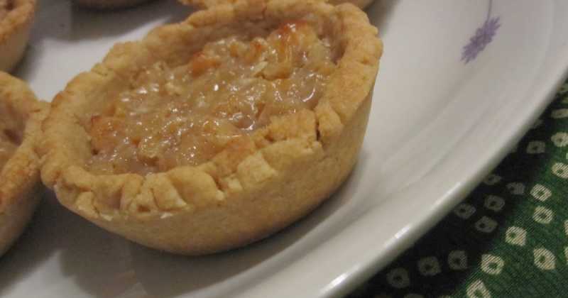 Apple Cheese Tarts And An Itch To Celebrate