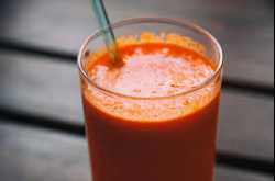 Apple and carrot drink