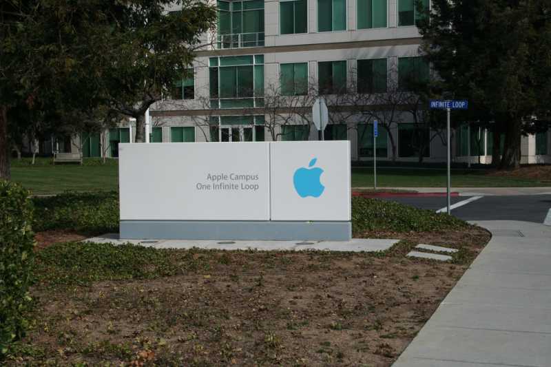 Apple To Move Some Production Out Of China - Top Trending Stories