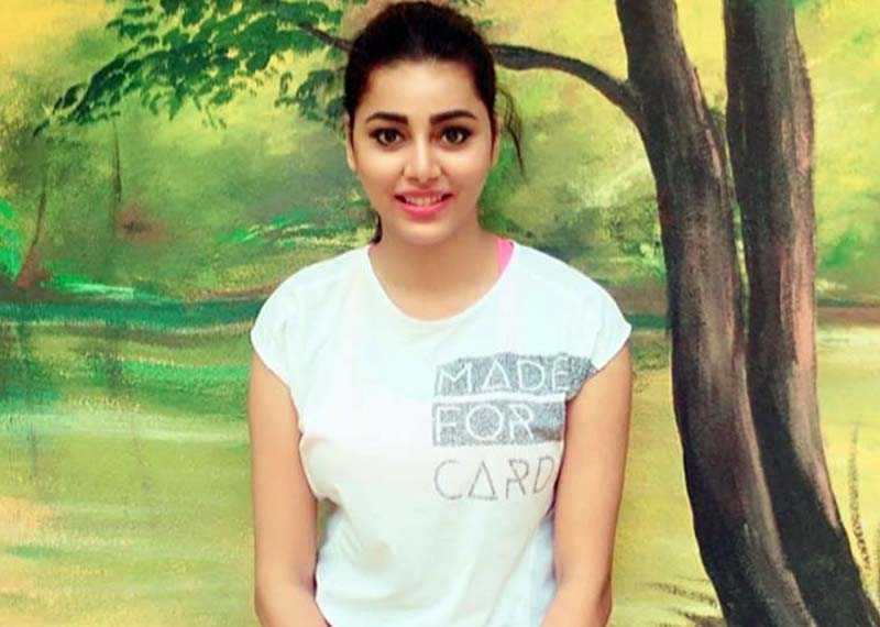 Aradhya Ann Actress Photos Gallery - Breezemasti