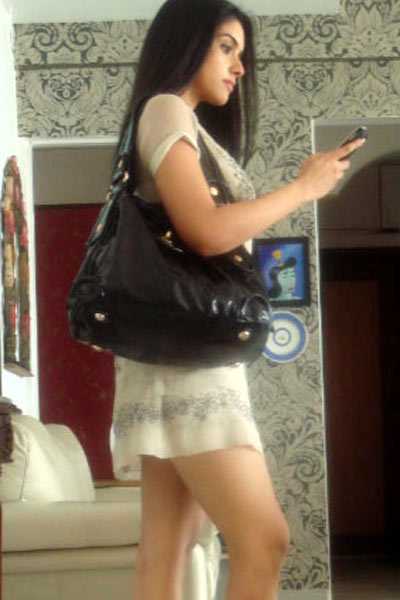 Asin Thighs Exposed Pictures