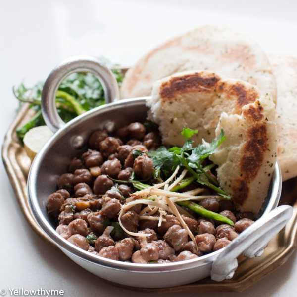 Authentic Pindi Channa Recipe - Chickpeas In Indian Spices