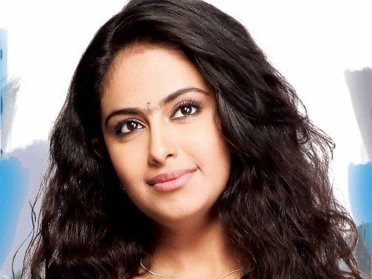 Avika Gor Height, Weight, Age, Husband, Family, Biography & Wiki