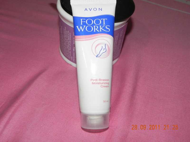 Avon Foot Works Pediabrasion Foot Cream Review