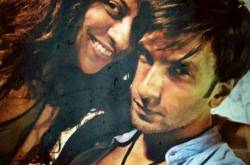 Axis :- #PingPay Karo