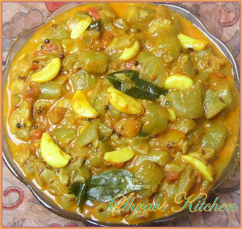 BEERAKAYA KURA/RIDGE GOURD CURRY