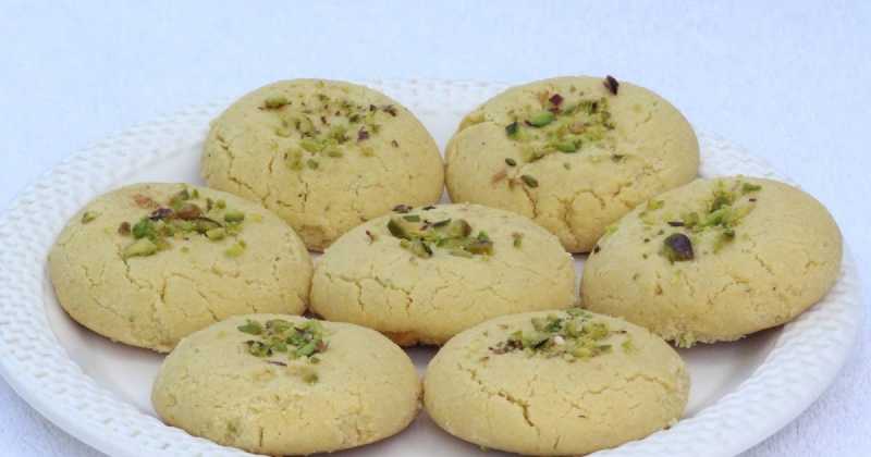 BESAN NANKHATAI / BESAN KHATAI / GRAM FLOUR SUPER SOFT COOKIES