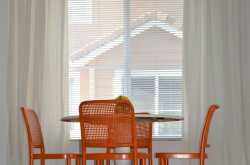 BREAKFAST NOOK: NEW PEDESTAL TABLE