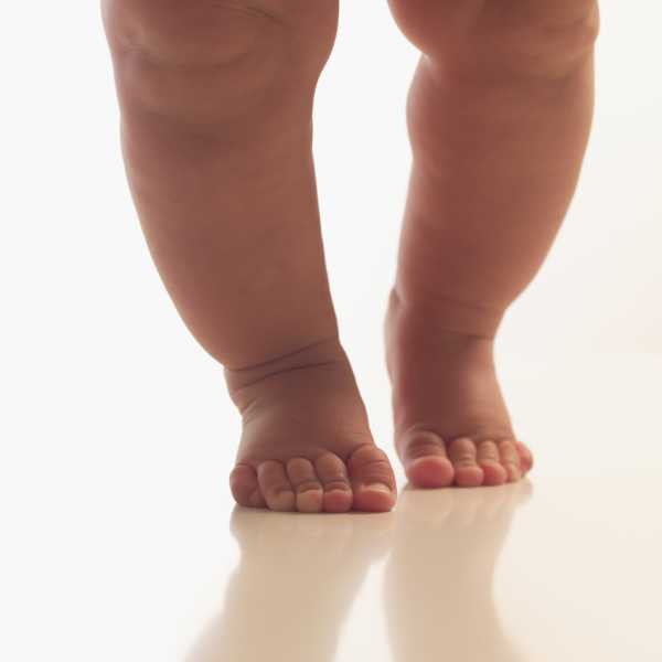 Baby Diaries: That Magical First Step!