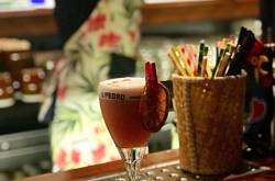 Back to the Table. O Pedro