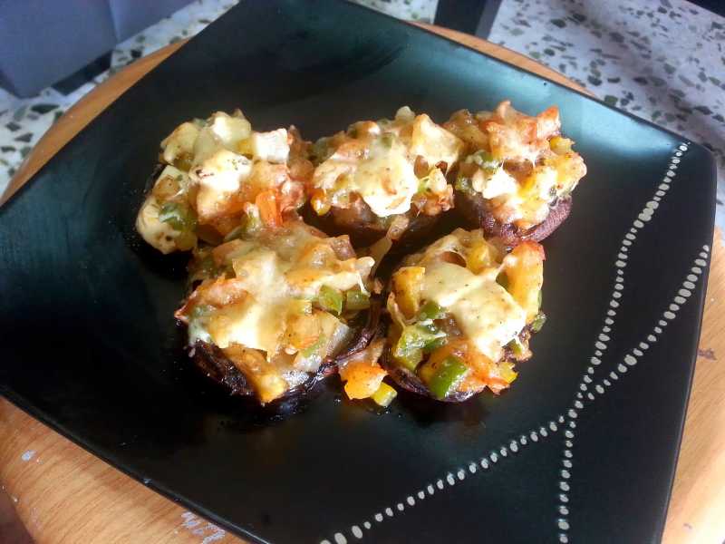 Baked Cheesy Mushrooms