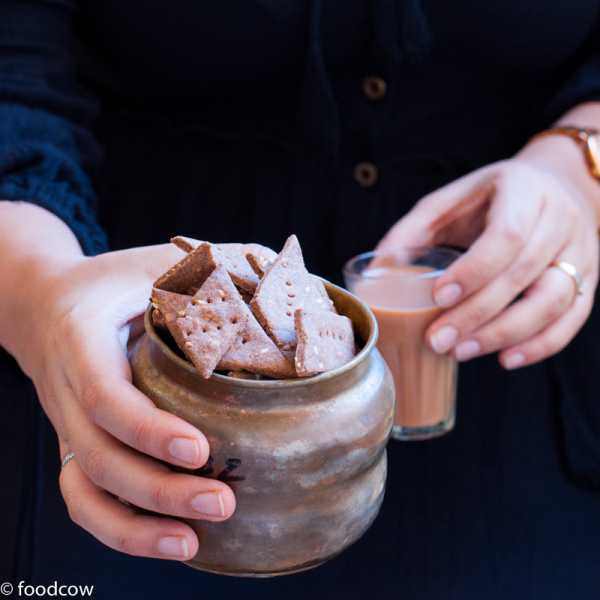 Baked Ragi Namak Pare