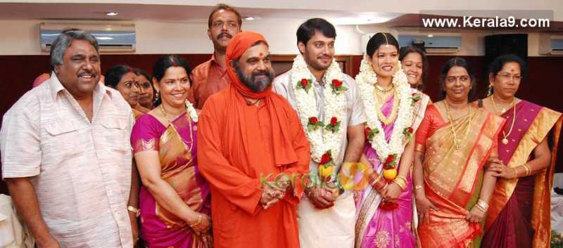 Bala - Amritha Suresh Engagement Pics,photos - EXCLUSIVE