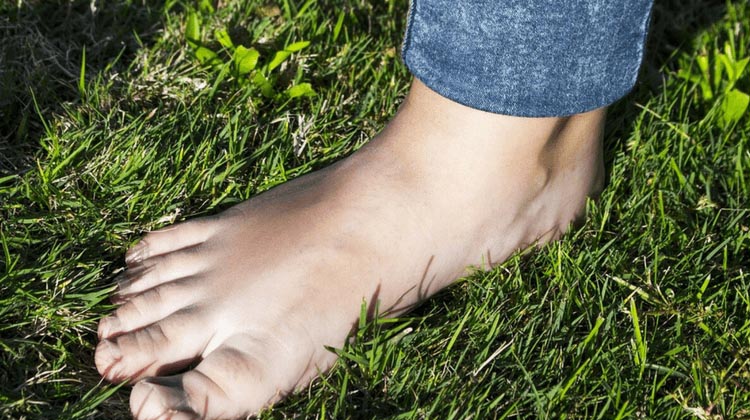 Barefoot Walking: Benefits Of Grounding Yourself