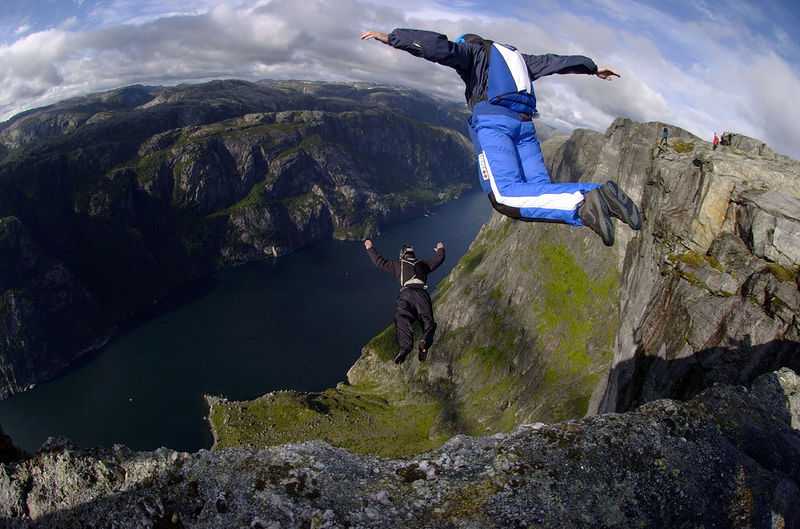 Base Jumping India